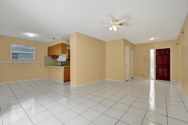 Building Photo - 2444 Raleigh St