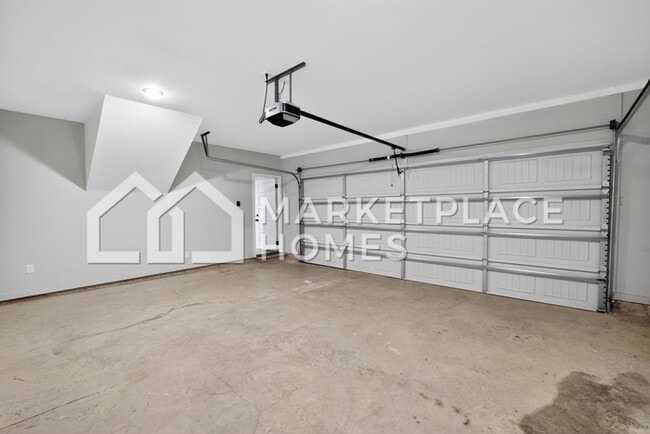 Building Photo - 5185 Watson Vw Dr