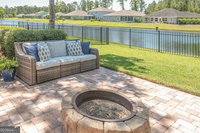 Building Photo - 106 Boatsman Way