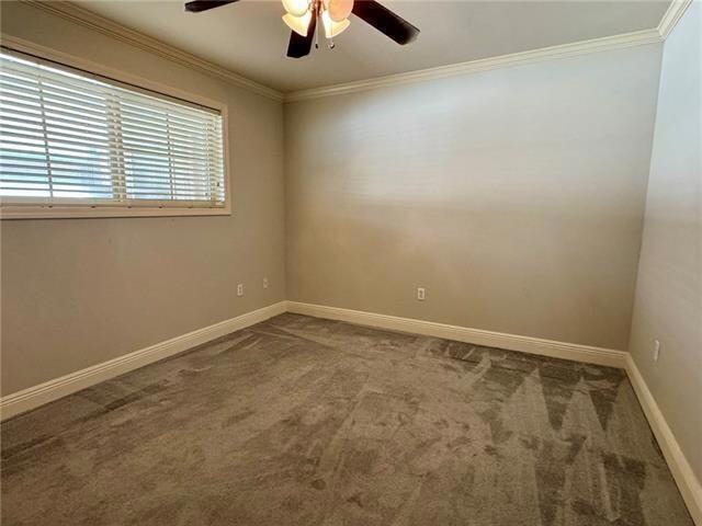 Building Photo - 6569 Center St