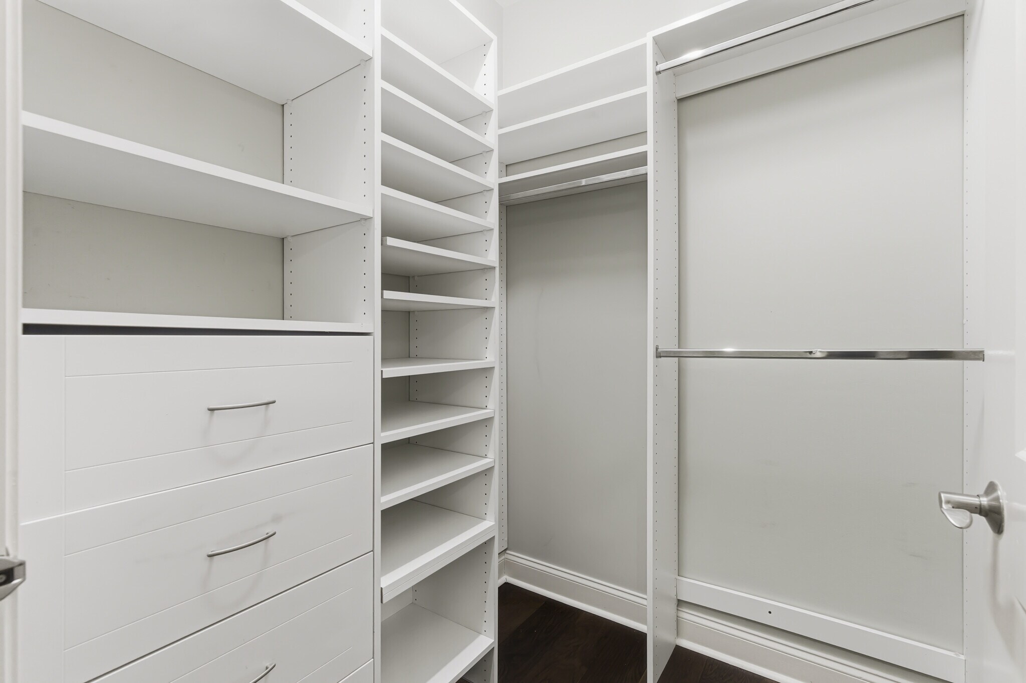 Building Photo - 10421 Rosegate Ct