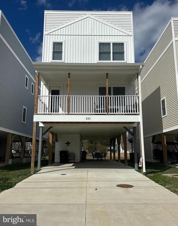 Building Photo - 221 Wilder Ave