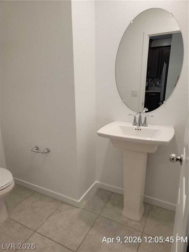 Building Photo - 965 Nevada State Dr