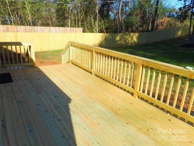 Building Photo - 1336 Bethel Rd