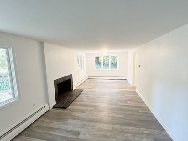 Building Photo - 20 Algonquin Rd