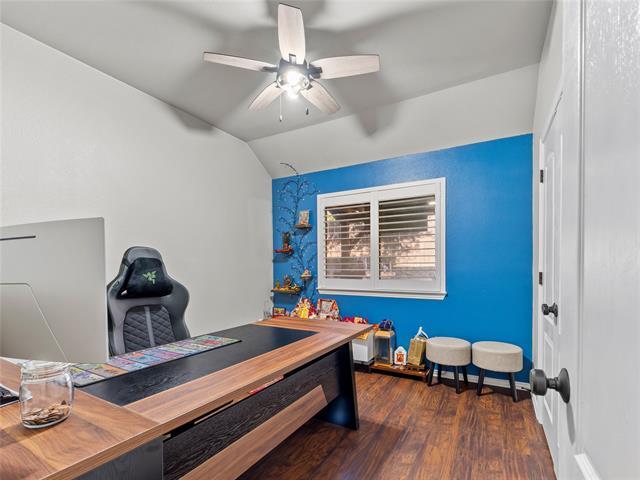 Building Photo - 2005 Michelle Creek Dr