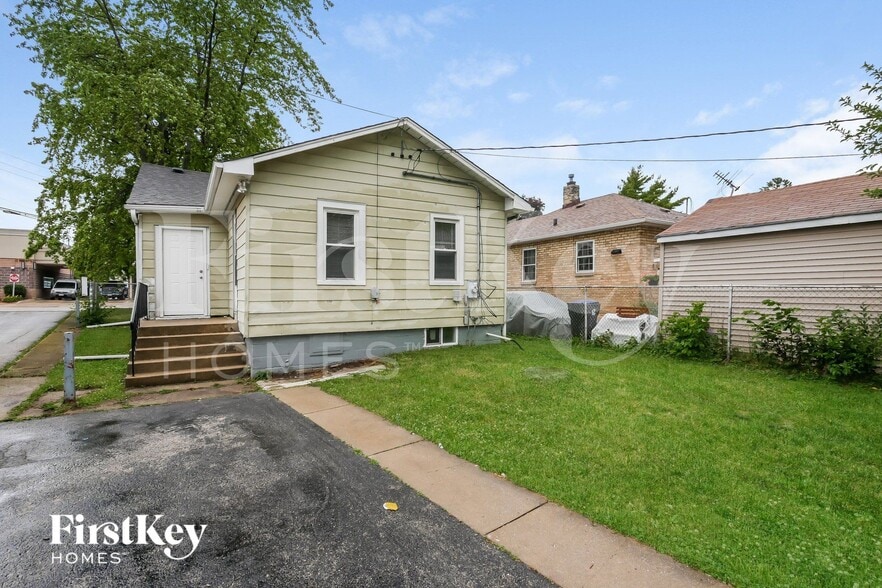 Building Photo - 519 S Elmwood Ave