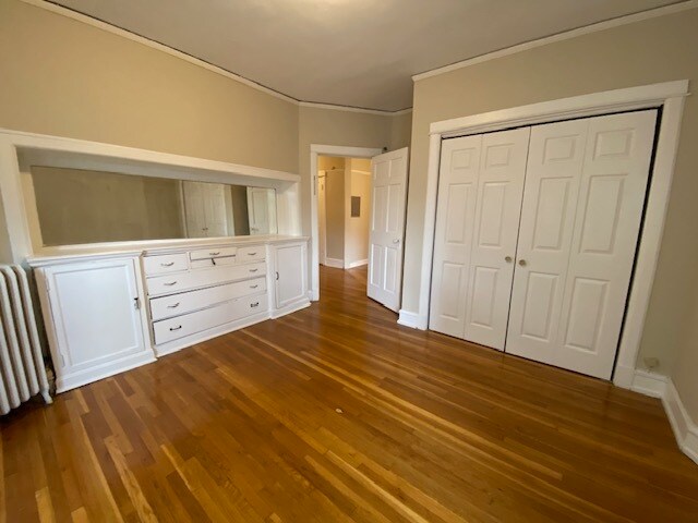 Building Photo - 2534 N Prospect Ave