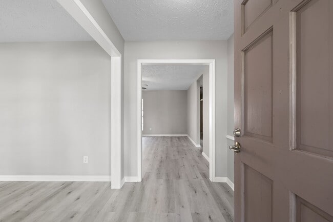 Building Photo - 13542 Wimbledon Dr