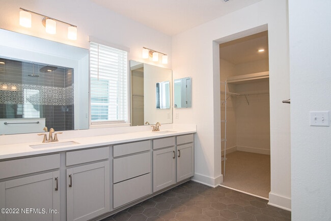 Building Photo - 183 Millenia Dr