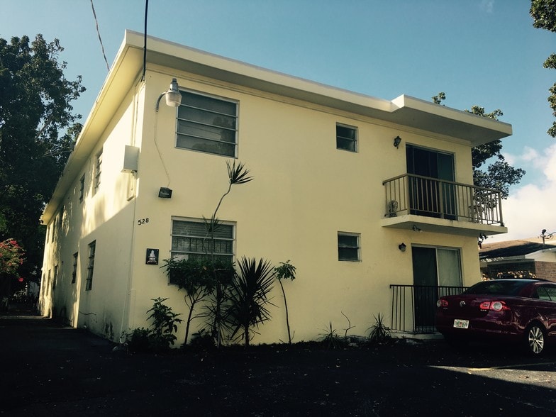 Primary Photo - 528 SW 6th St