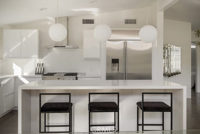 Building Photo - 2015 Irvine Ave