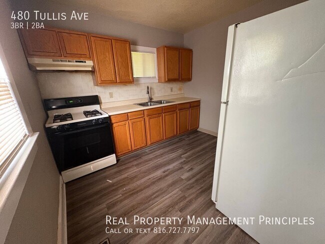 Building Photo - 480 Tullis Ave