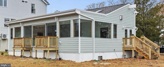 Building Photo - 1345 Ellicott Ave