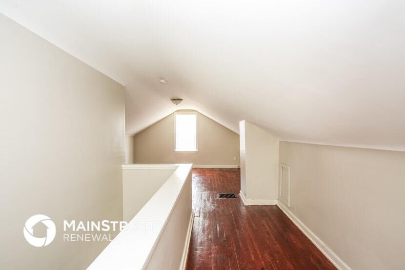 Building Photo - 731 S Highland Ave