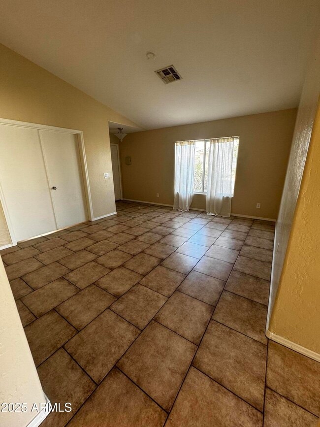 Building Photo - 12817 N El Frio St