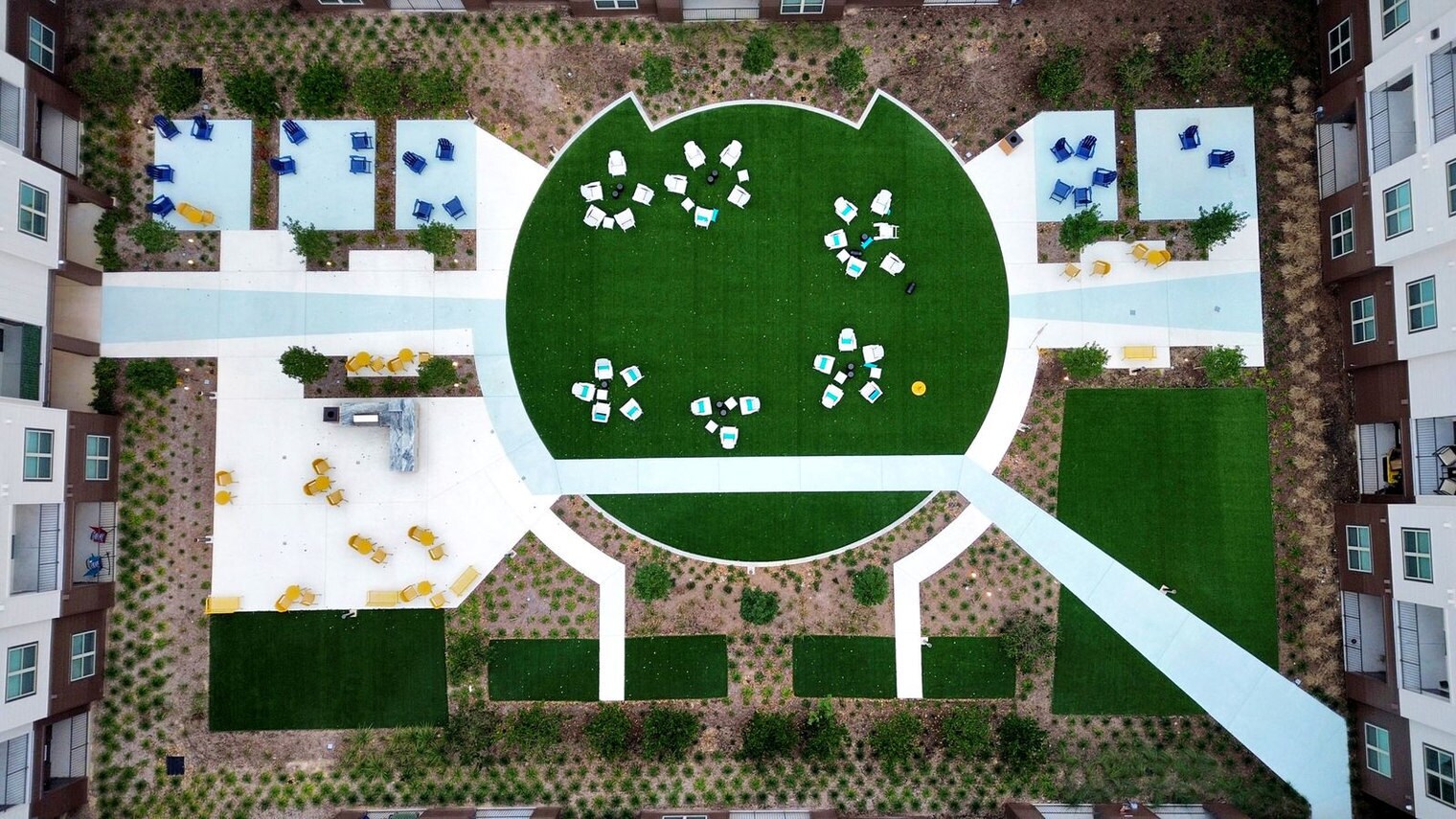 Building Photo - 18210 Park Row Blvd