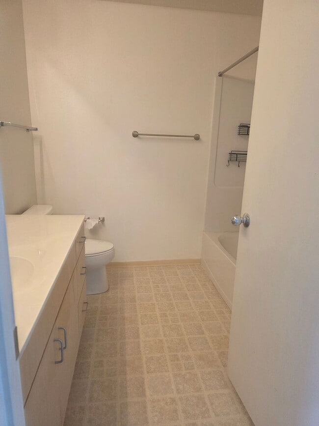 Building Photo - 95-1099 Koolani Dr. #251