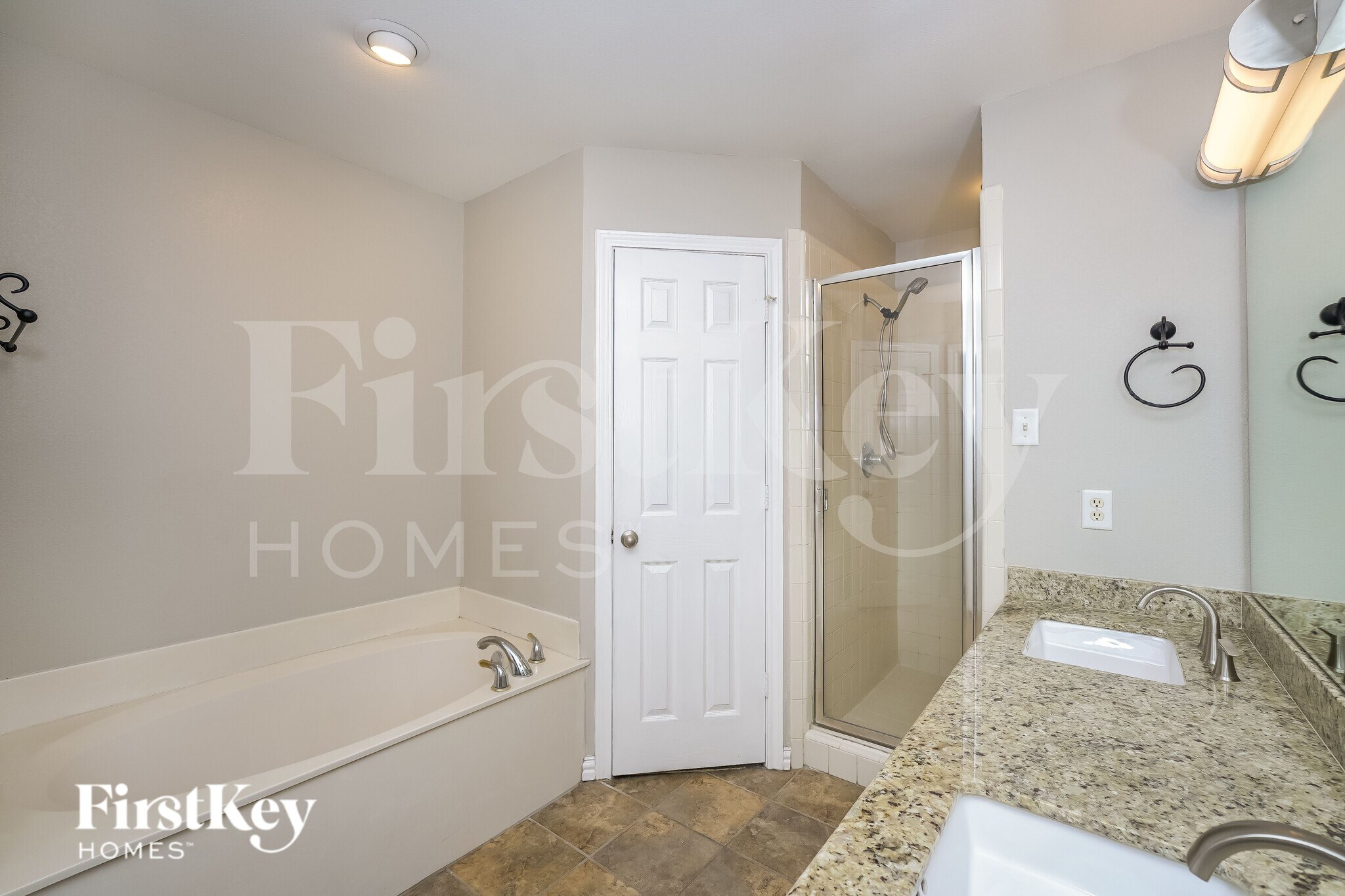 Building Photo - 101 Canterbury Dr