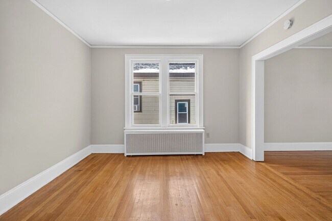 Building Photo - 93 Homestead Ave