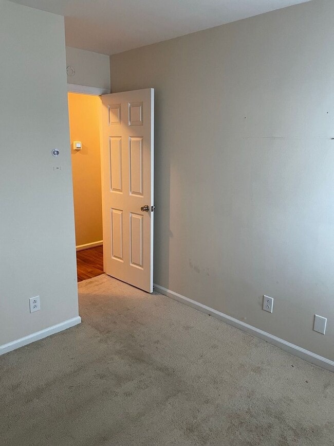 Building Photo - Charming 3-Bedroom Home with Garage in Virginia Beach