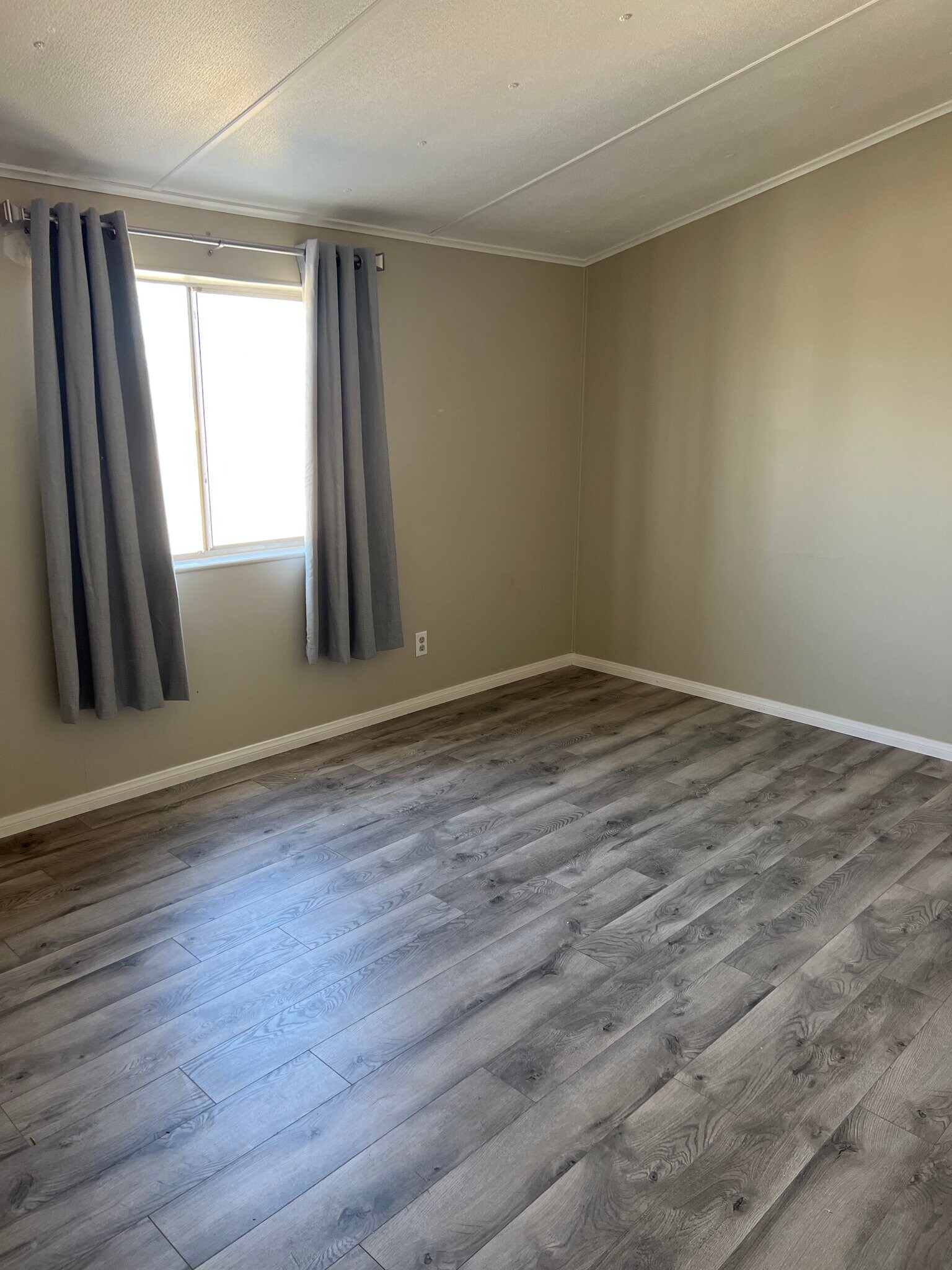 Building Photo - 4902 Ranchero Ln