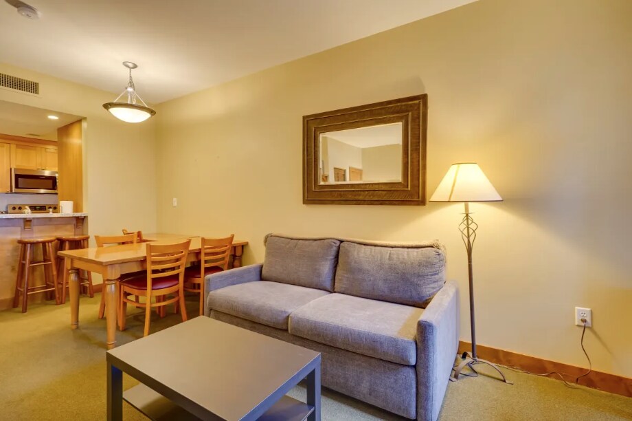 Building Photo - 3720 Sundial Ct