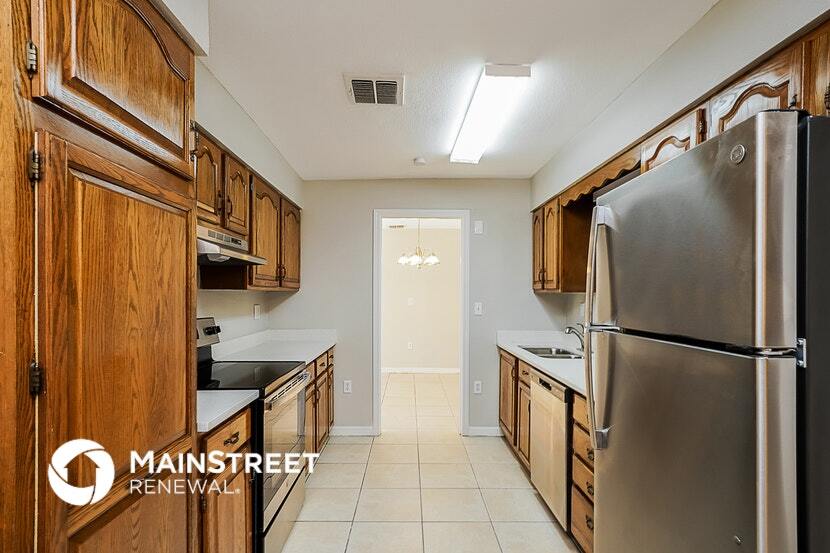 Building Photo - 3031 Dillman Dr
