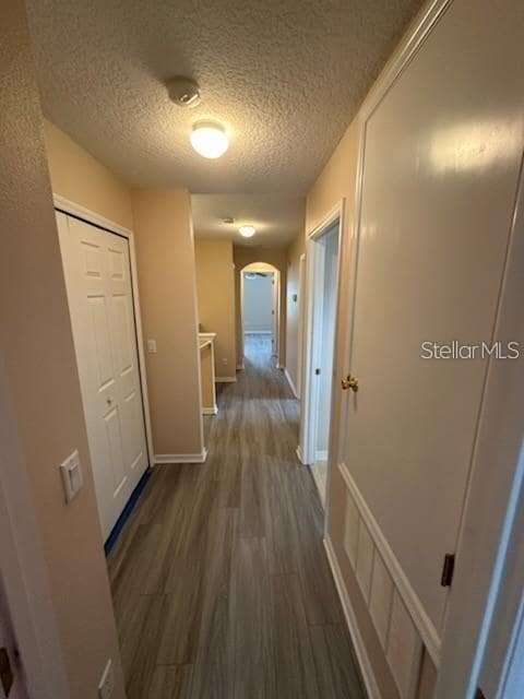 Building Photo - 3717 Clubside Pointe Dr