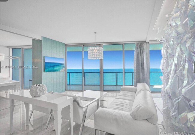 Building Photo - 17001 Collins Ave