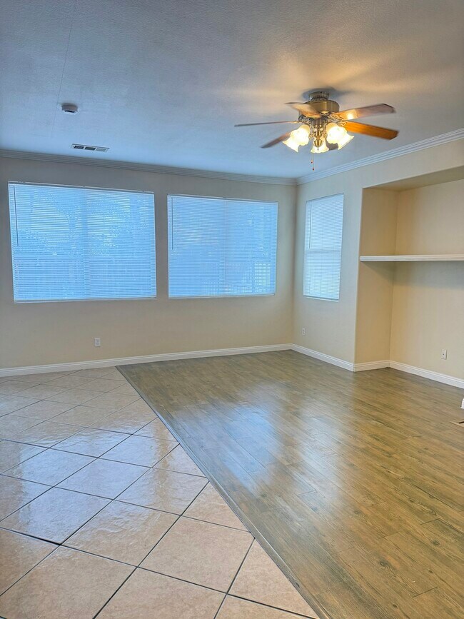 Building Photo - 1175 Sykes Dr