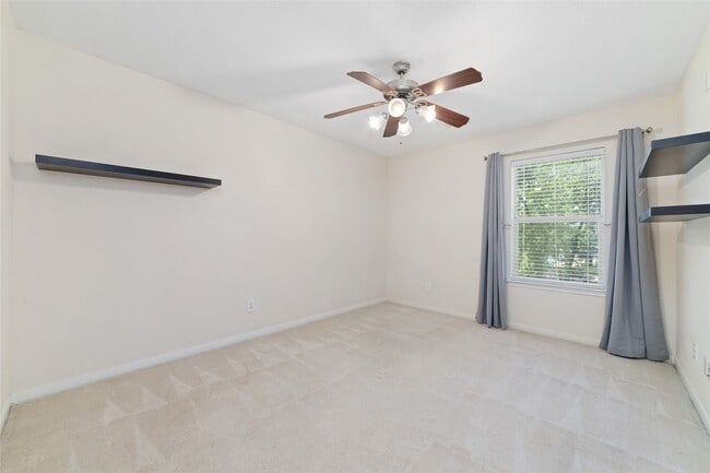 Building Photo - 14011 Mohave Way Dr