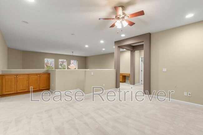 Building Photo - 265-269 S Sonrisa St