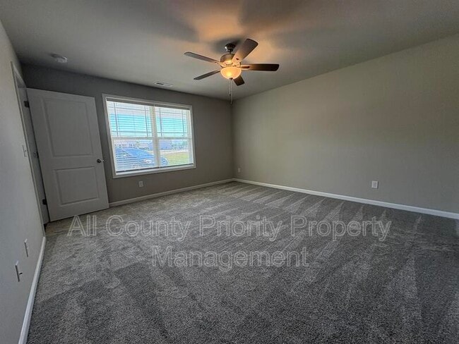 Building Photo - 107 Faucette Dr