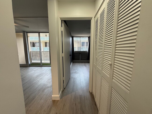 Building Photo - 785 Kinau St