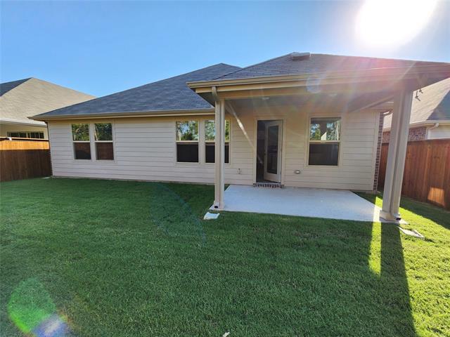 Building Photo - 3710 Canyon Dr