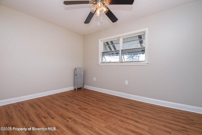 Building Photo - 1225 1/2 S Irving Ave