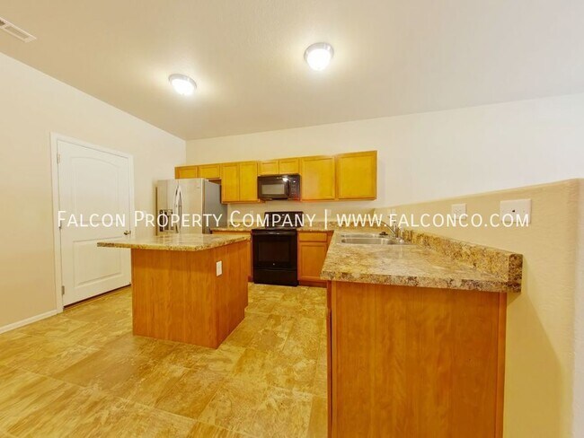 Building Photo - 7555 Red Creek Vw