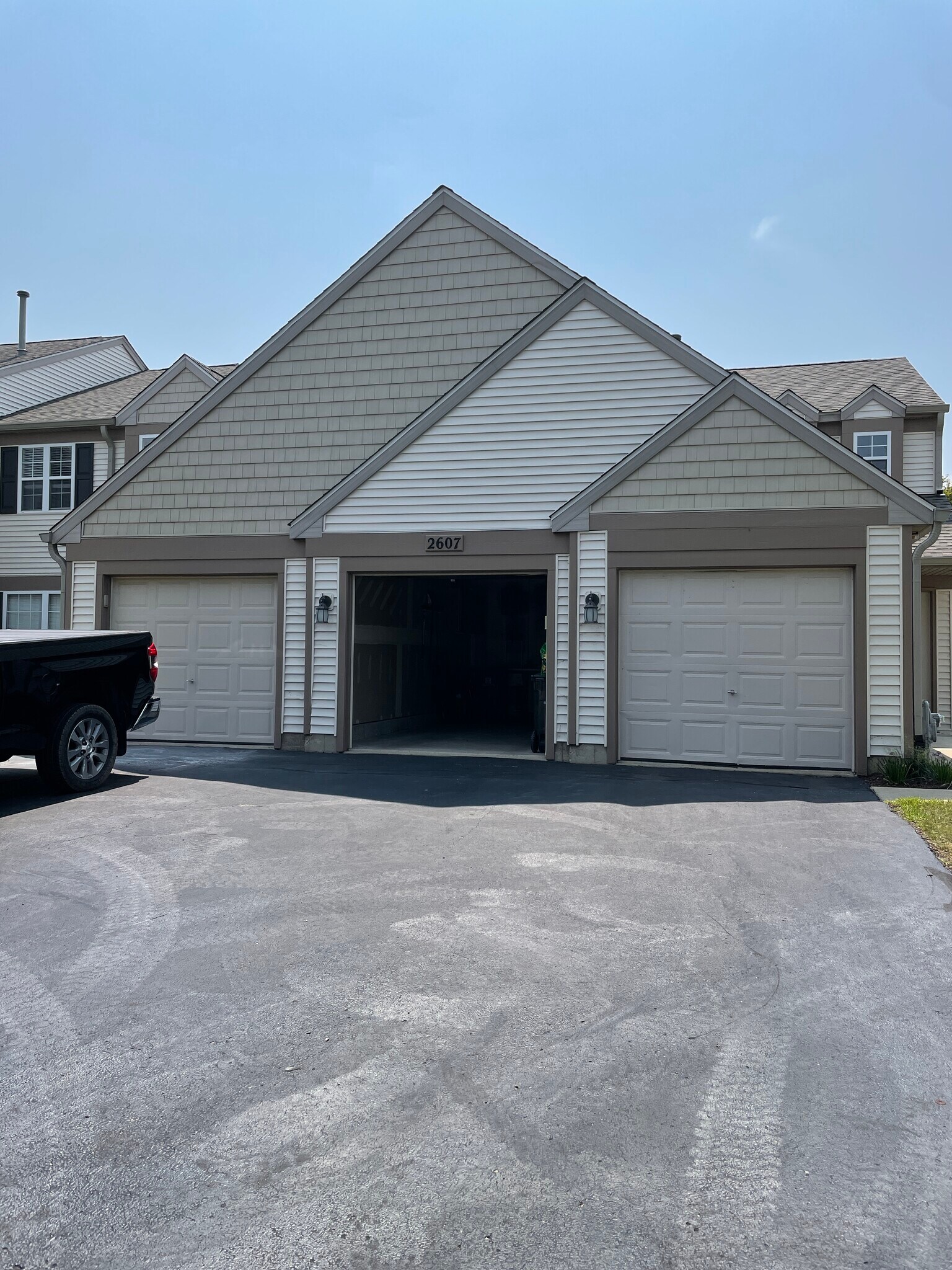 Building Photo - 2607 Sheehan Ct