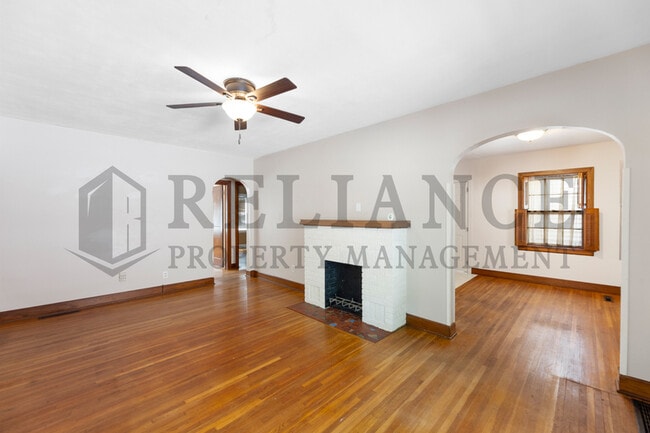 Building Photo - 737 S Lorraine Ave