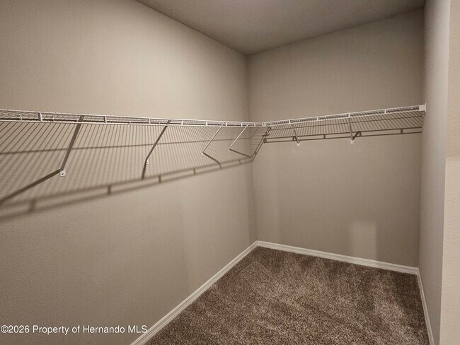 Building Photo - 2353 Glenridge Dr