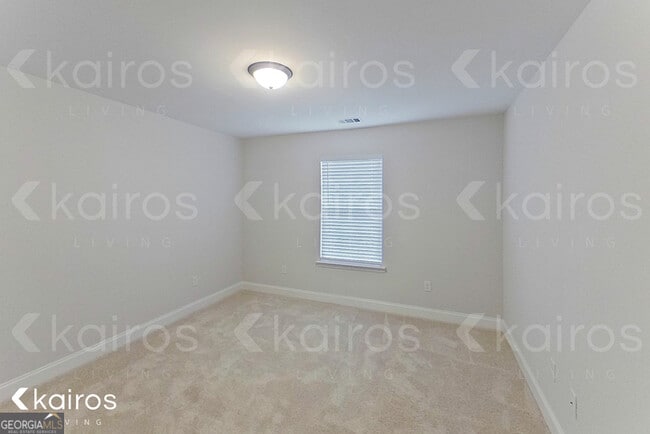 Building Photo - 237 Western Red Cedar Dr
