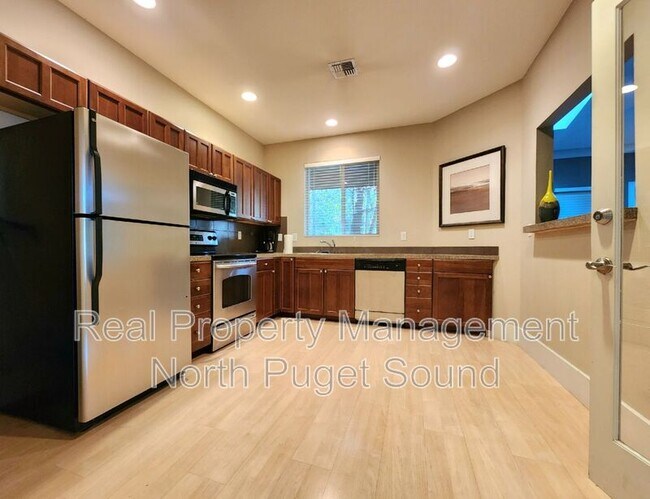 Building Photo - 18930 Bothell Everett Hwy