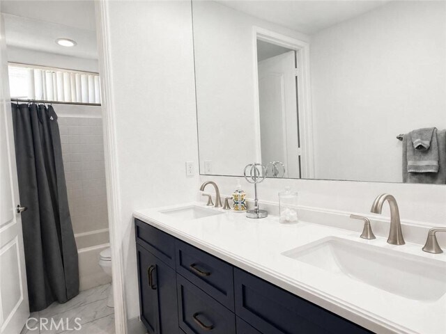 Building Photo - 11495 Foxdale Dr