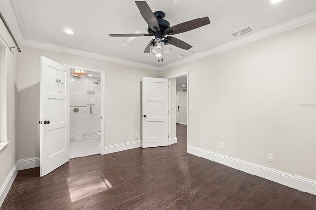 Building Photo - 648 Fitzwalter Dr