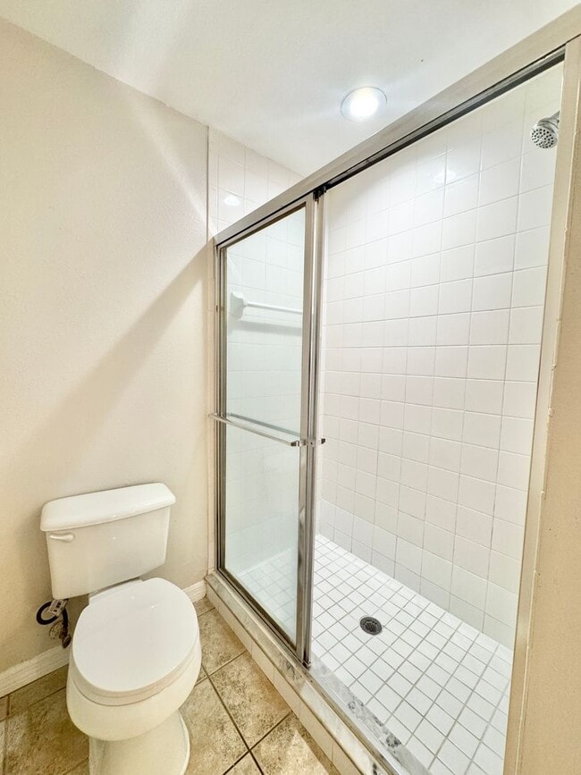 Building Photo - ** FAIRWAY PRESERVE ** 2 BED / 2 BATH COND...