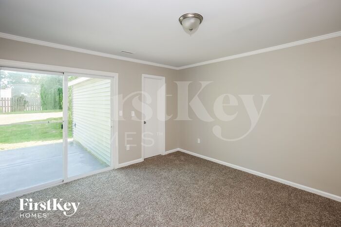 Building Photo - 12300 Danby Rd