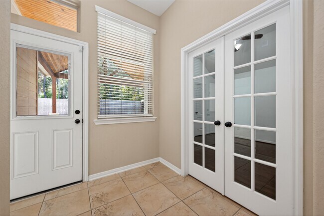 Building Photo - 13022 Clover Creek Point Ln