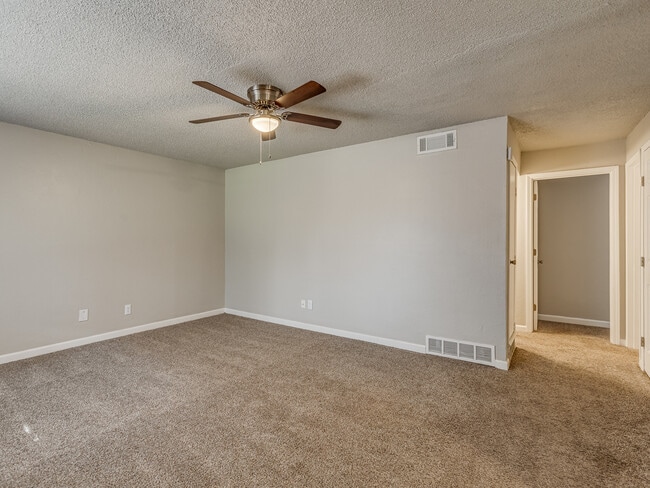 The Ridge - Living Room - The Ridge