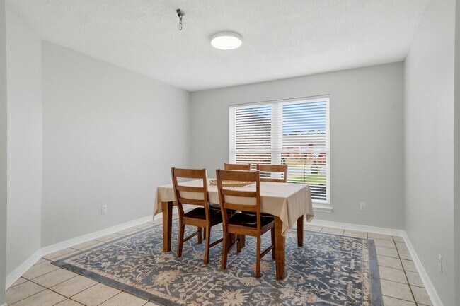 Building Photo - 519 Batten Blvd
